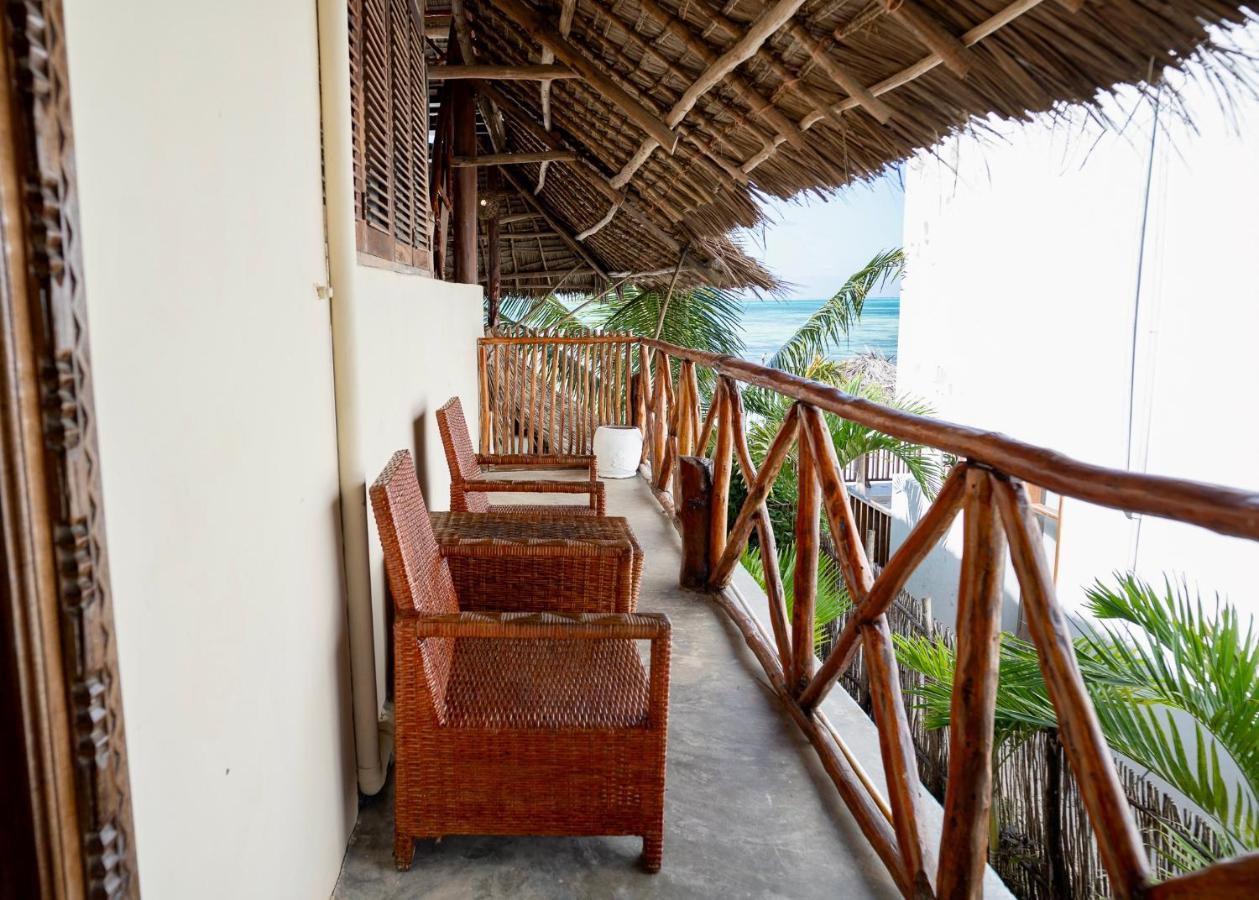 Sunrise Bed & Breakfast Jambiani  Luaran gambar